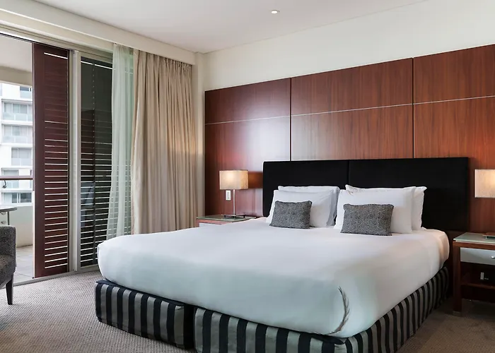 Pullman Auckland Hotel & Apartments